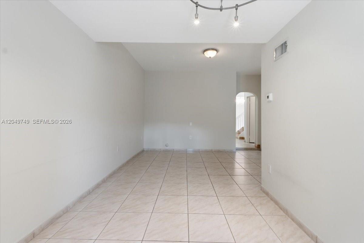 10545 NW 43rd Ter