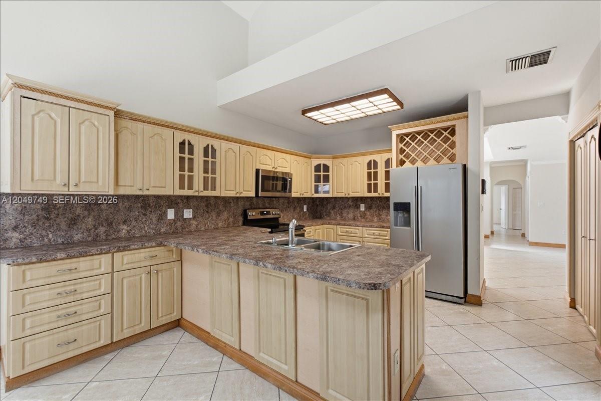 10545 NW 43rd Ter