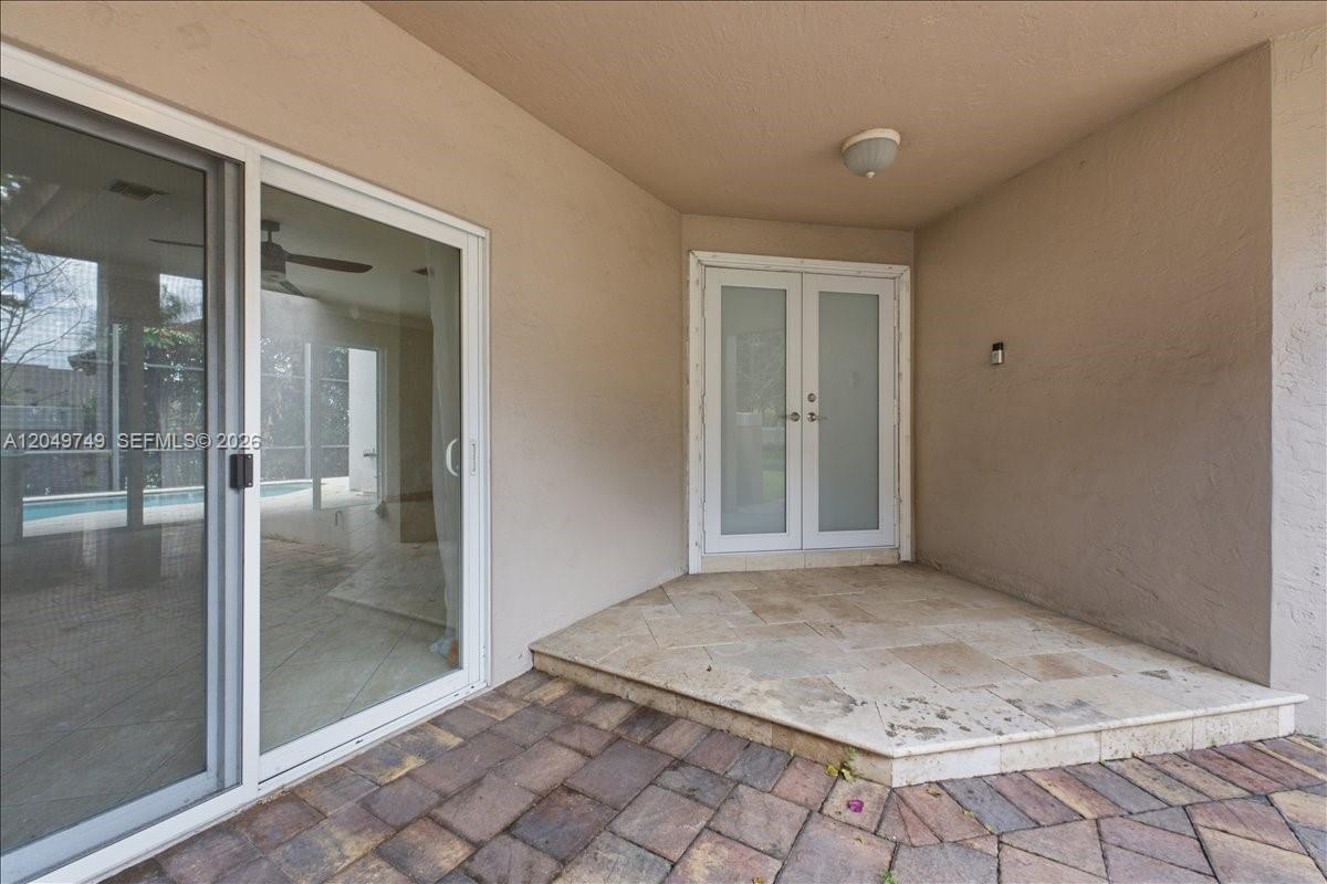 10545 NW 43rd Ter