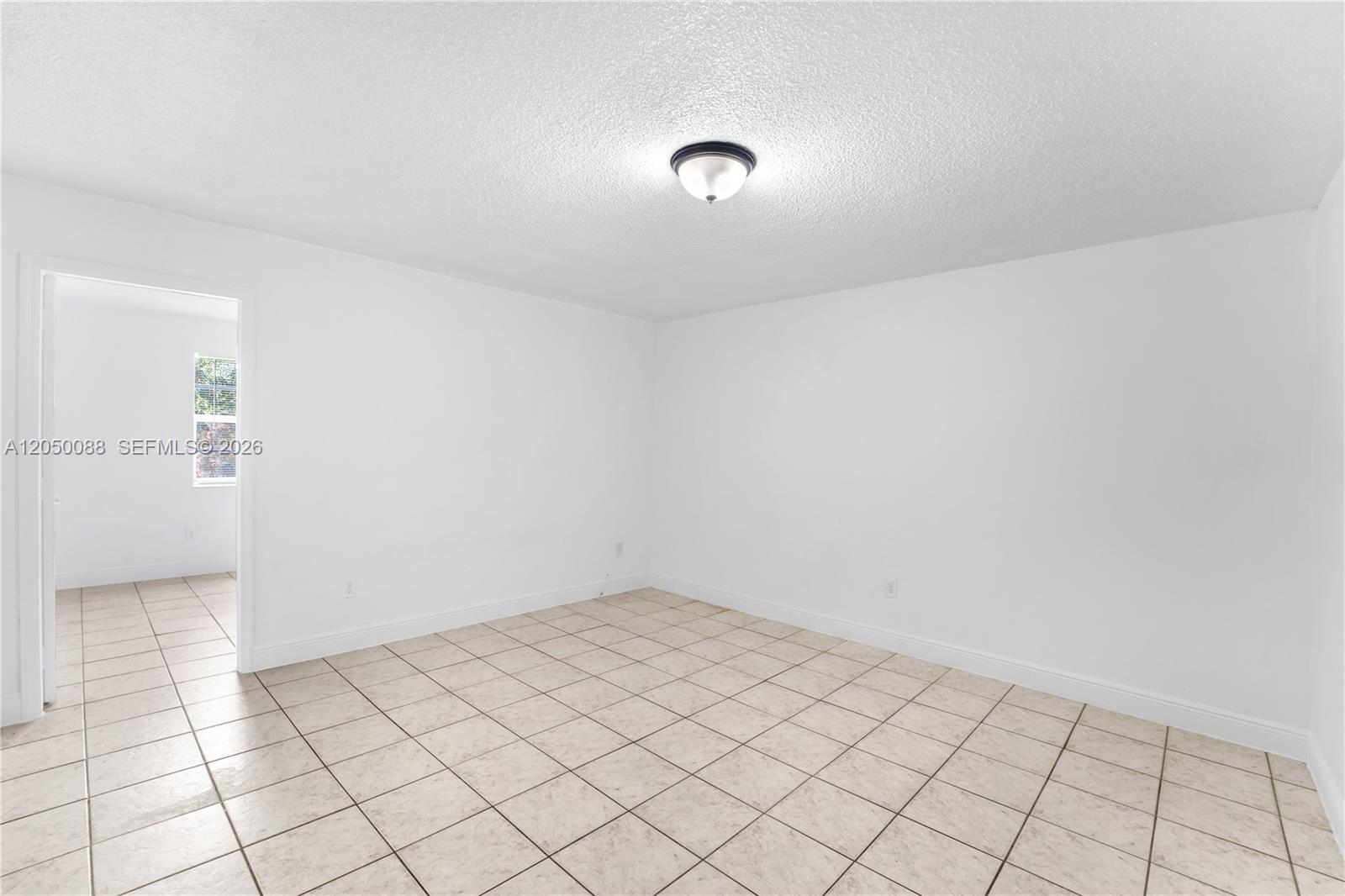 1305 W 53rd St # 420