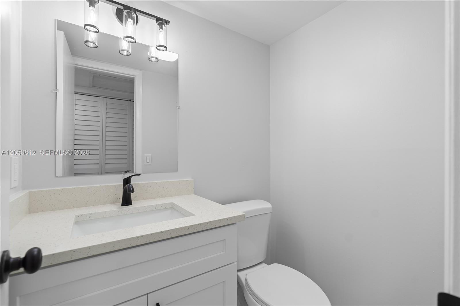 213 N Oakridge N # 213
