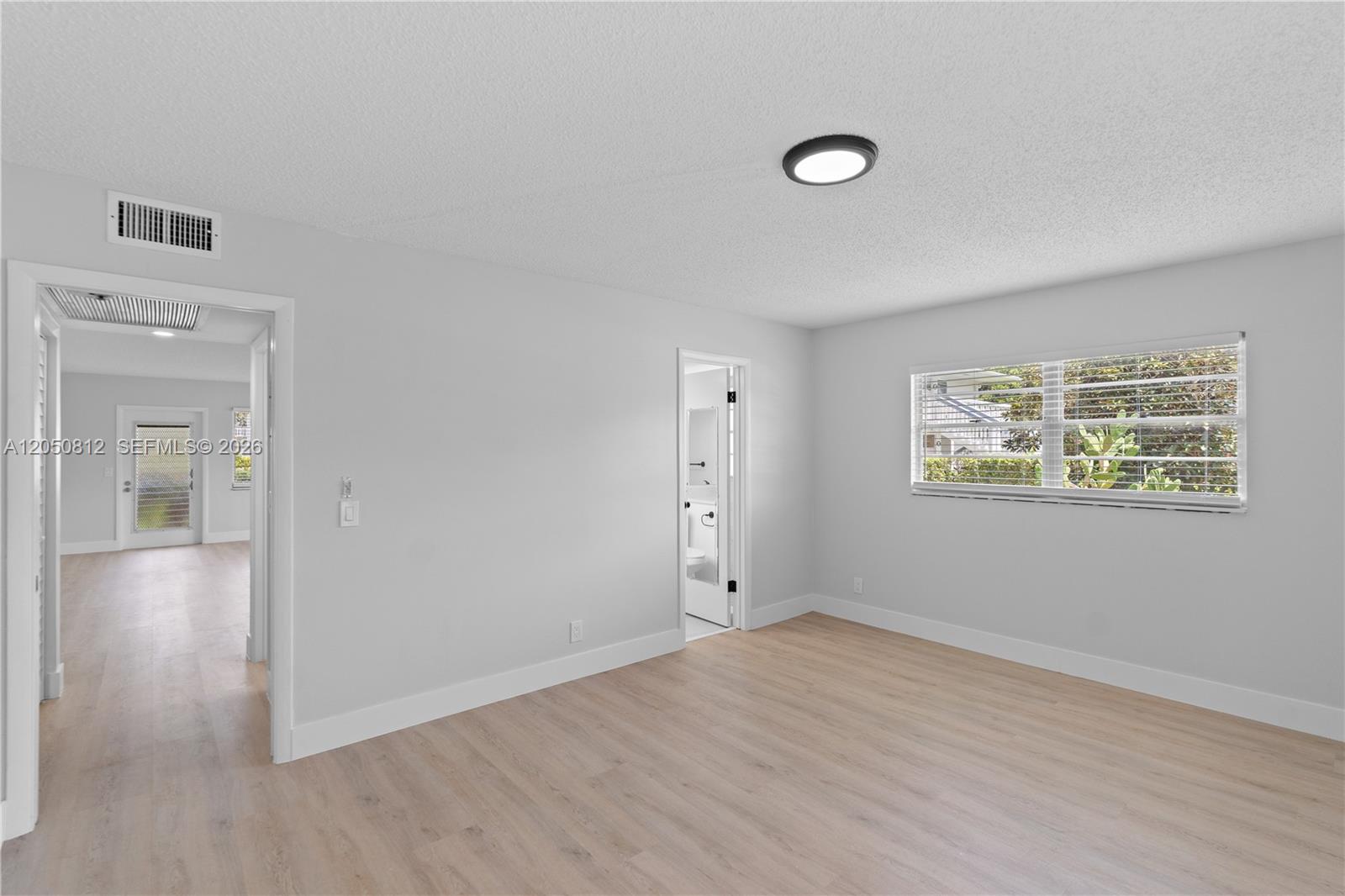 213 N Oakridge N # 213