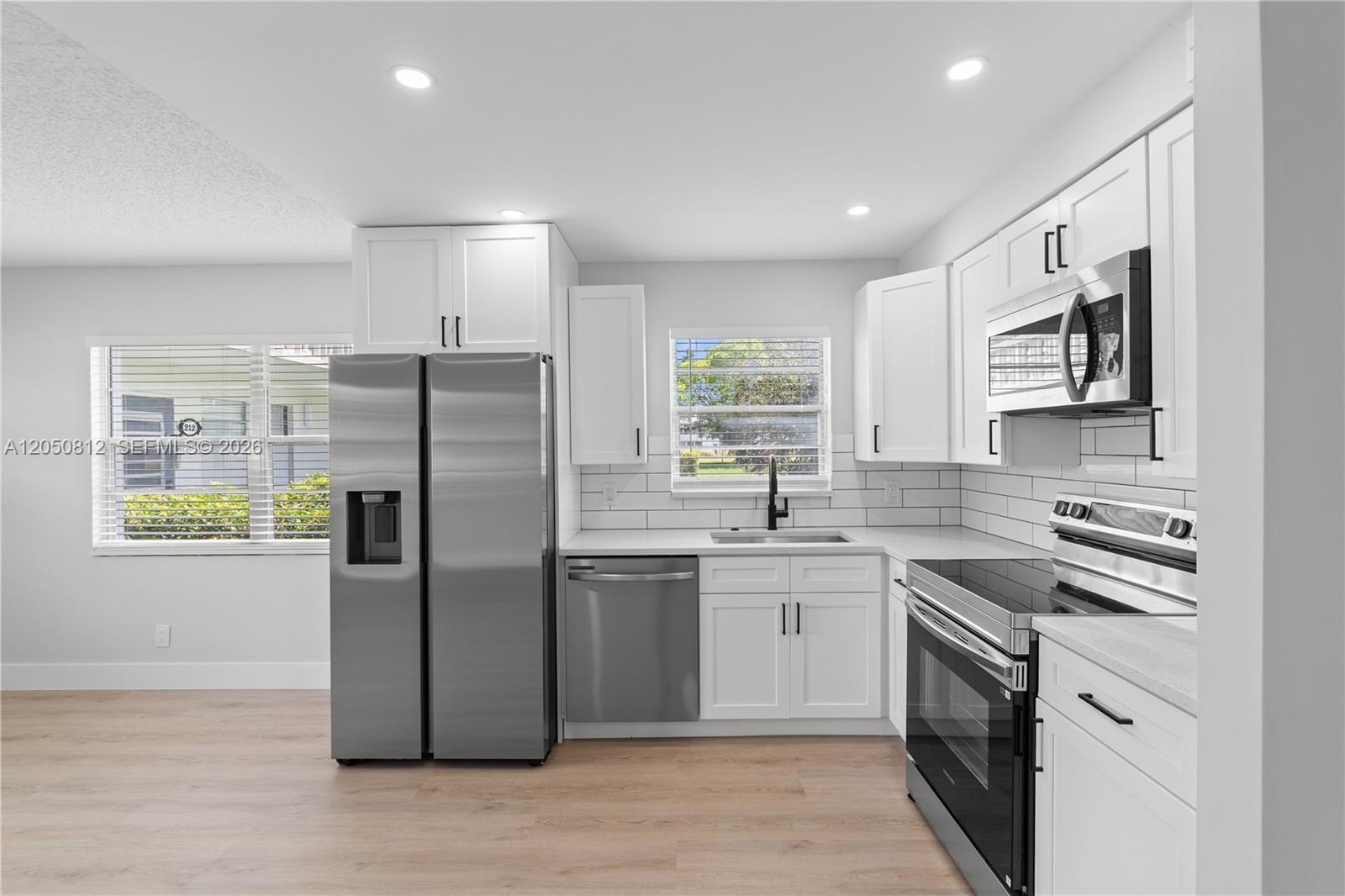 213 N Oakridge N # 213