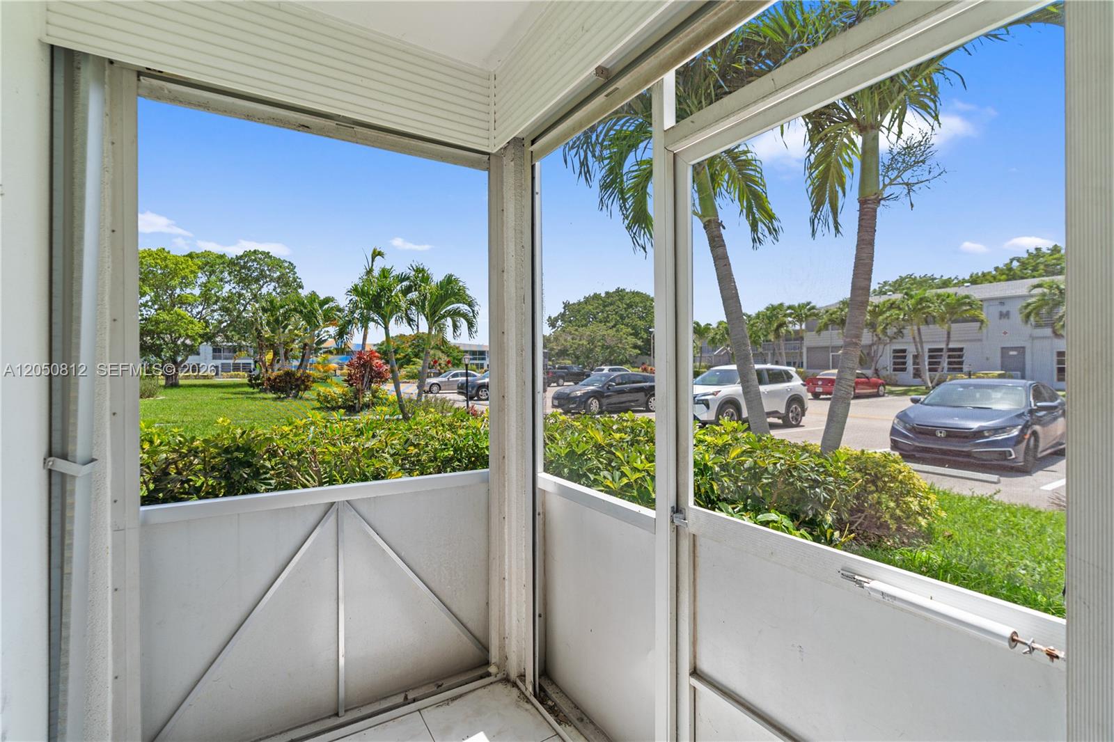 213 N Oakridge N # 213