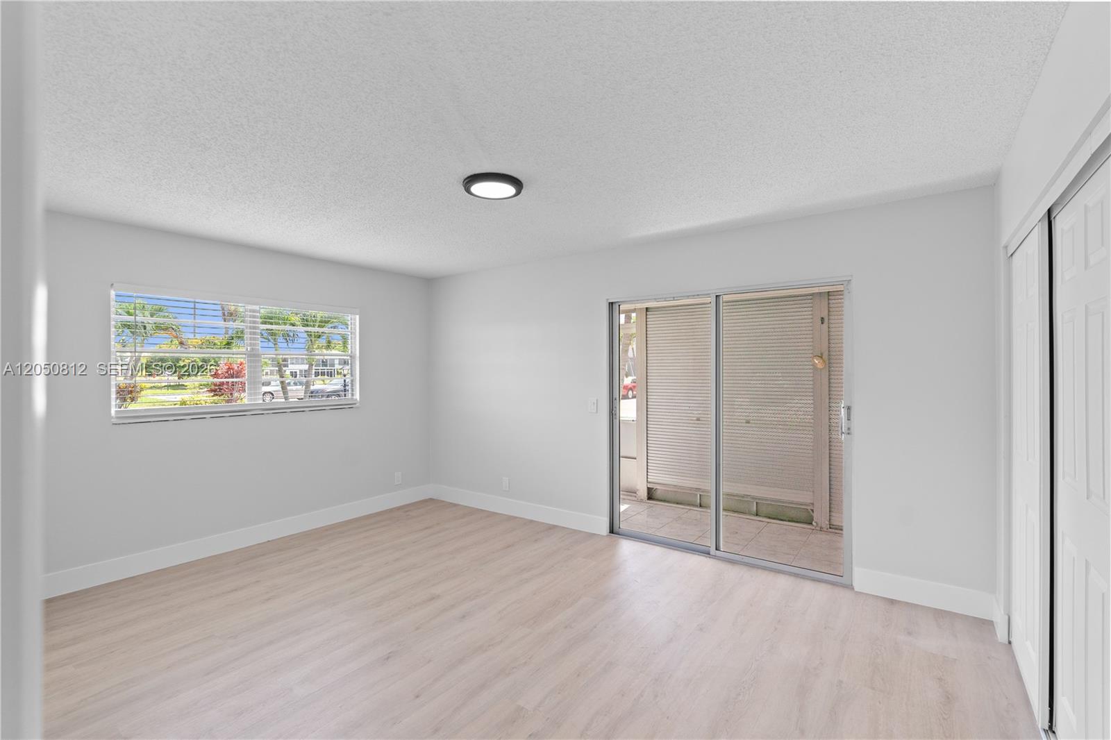 213 N Oakridge N # 213
