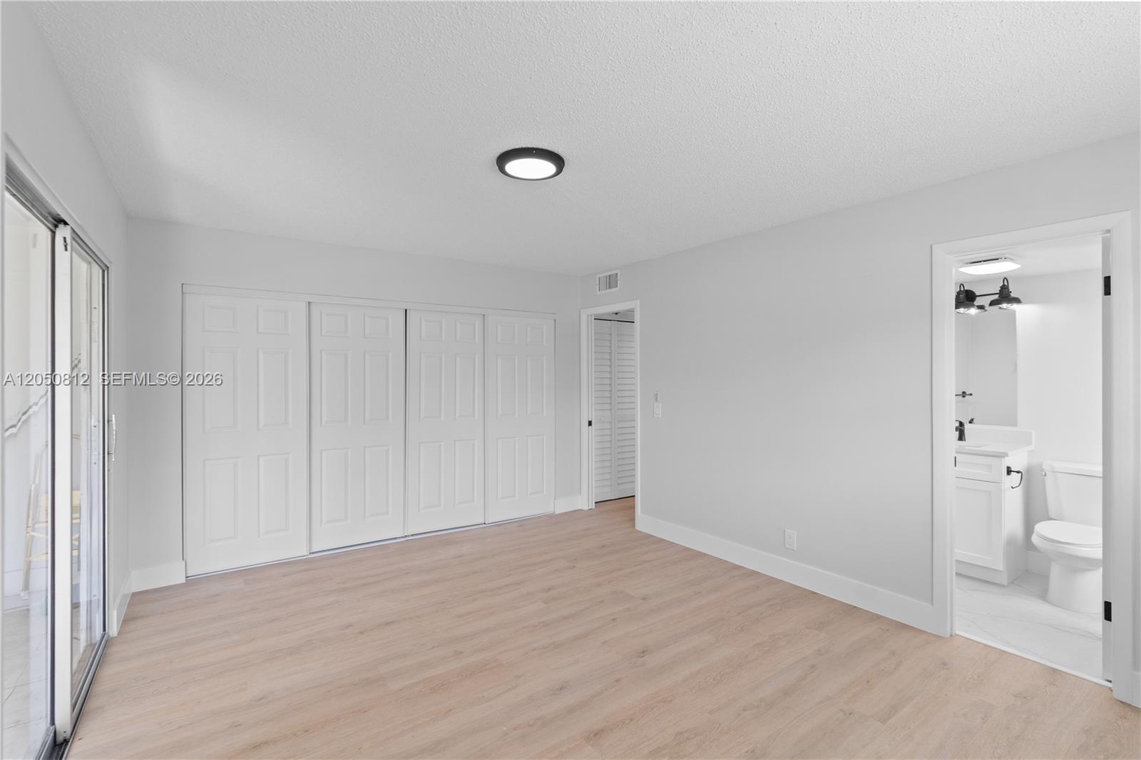 213 N Oakridge N # 213