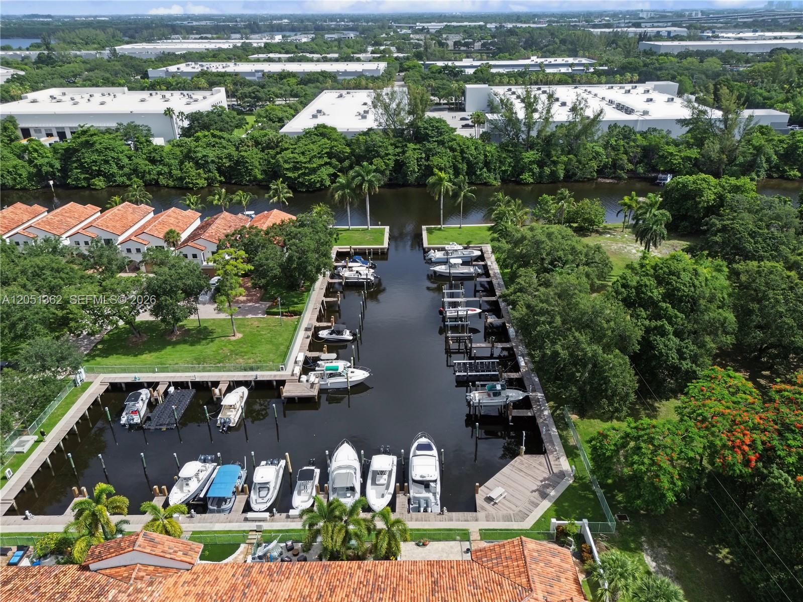 2908 Hidden Harbour Ct