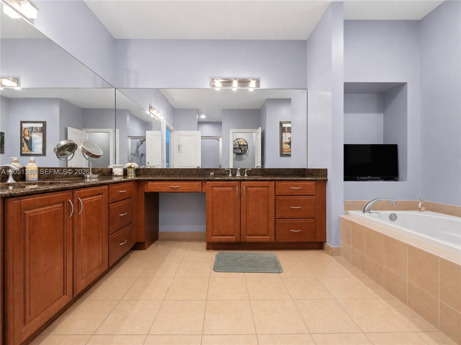 2908 Hidden Harbour Ct