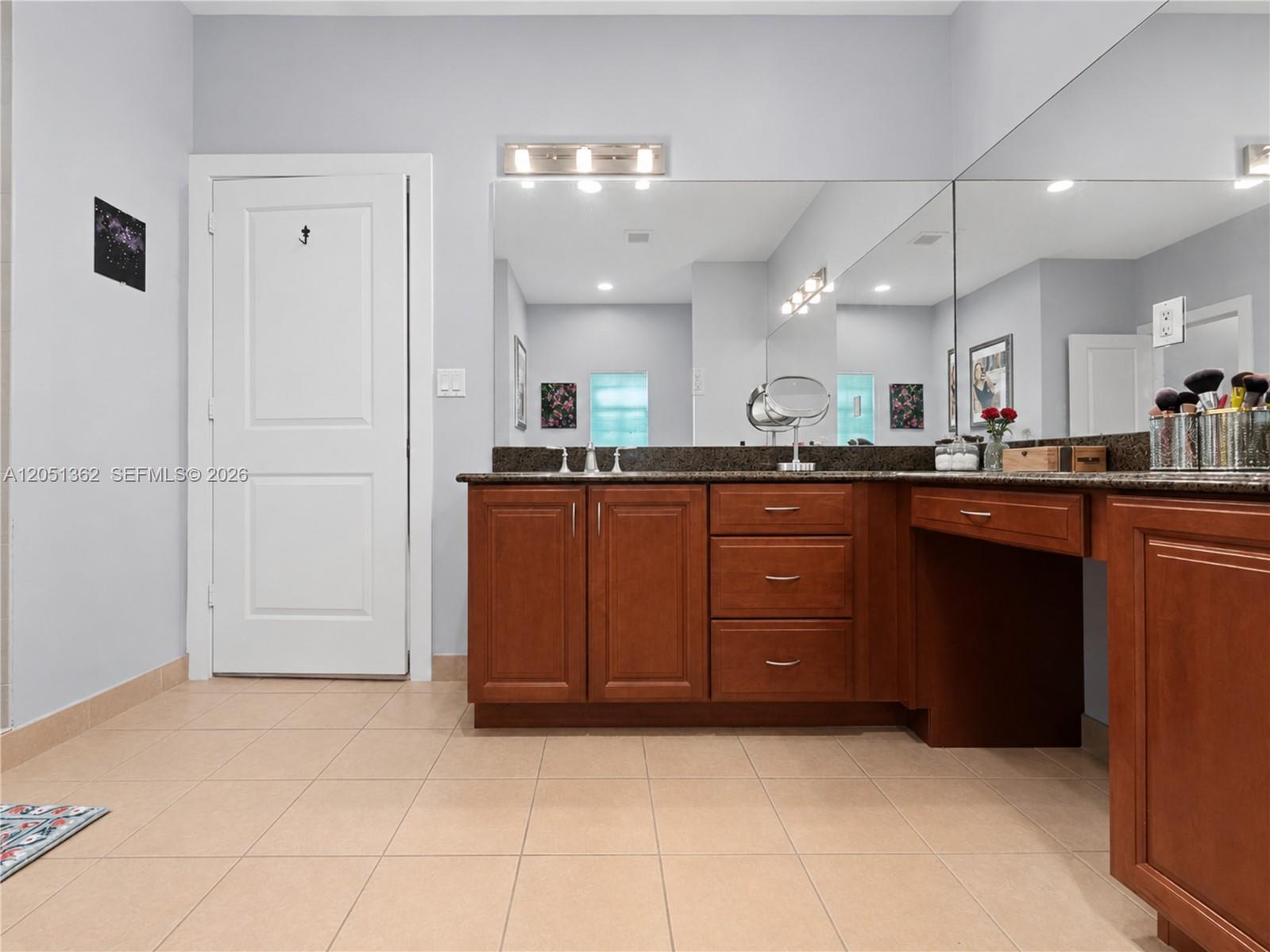 2908 Hidden Harbour Ct