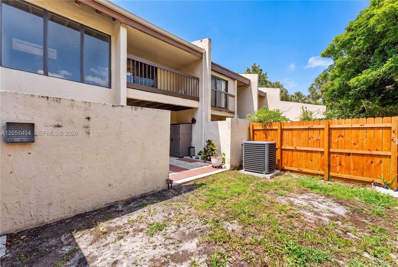 9260 NW 16th St # 9260 Unit: #9260
