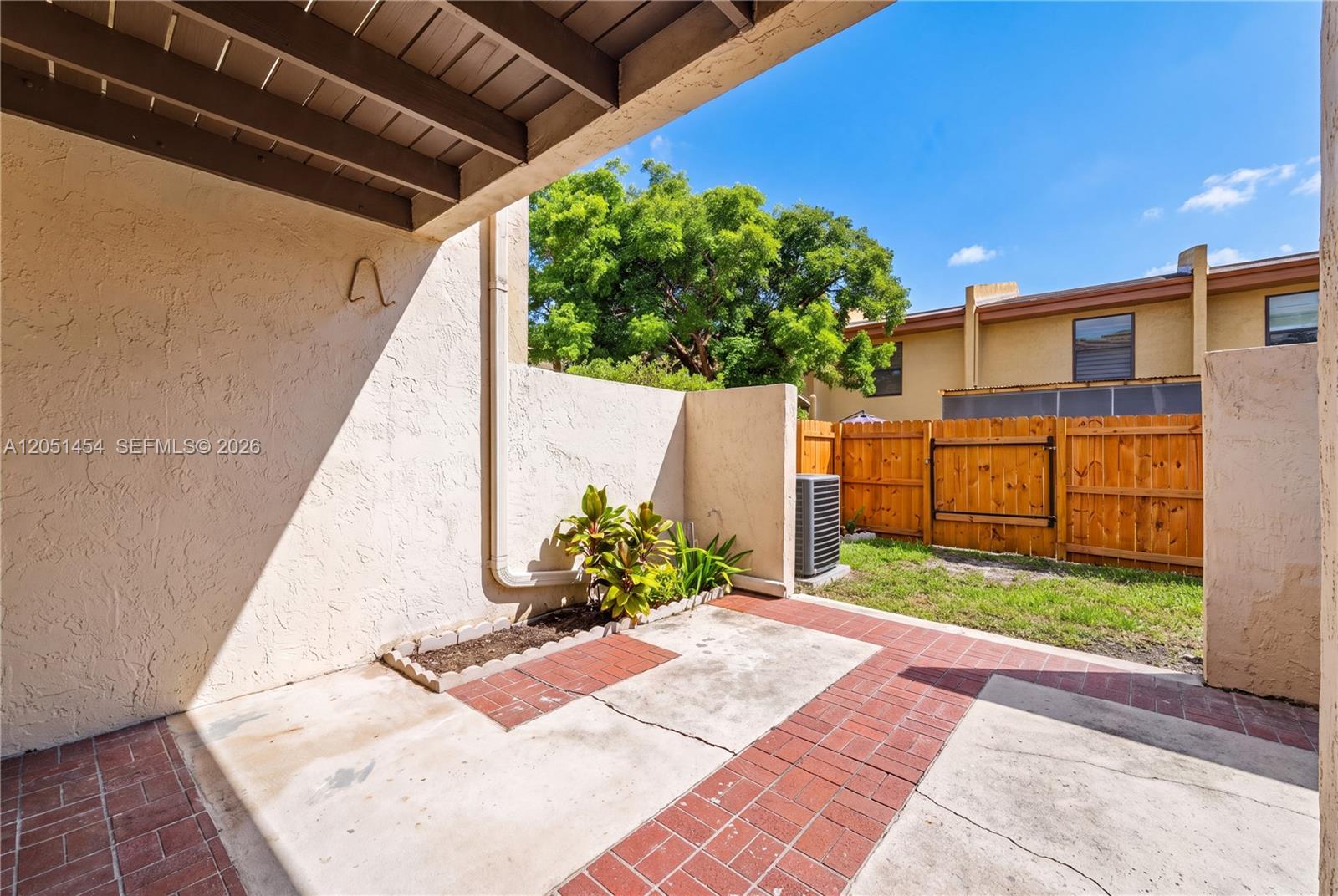 9260 NW 16th St # 9260 Unit: #9260
