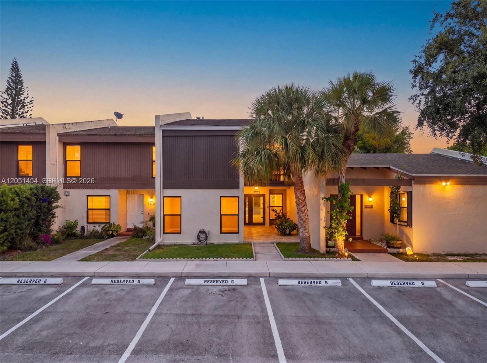 9260 NW 16th St # 9260 Unit: #9260
