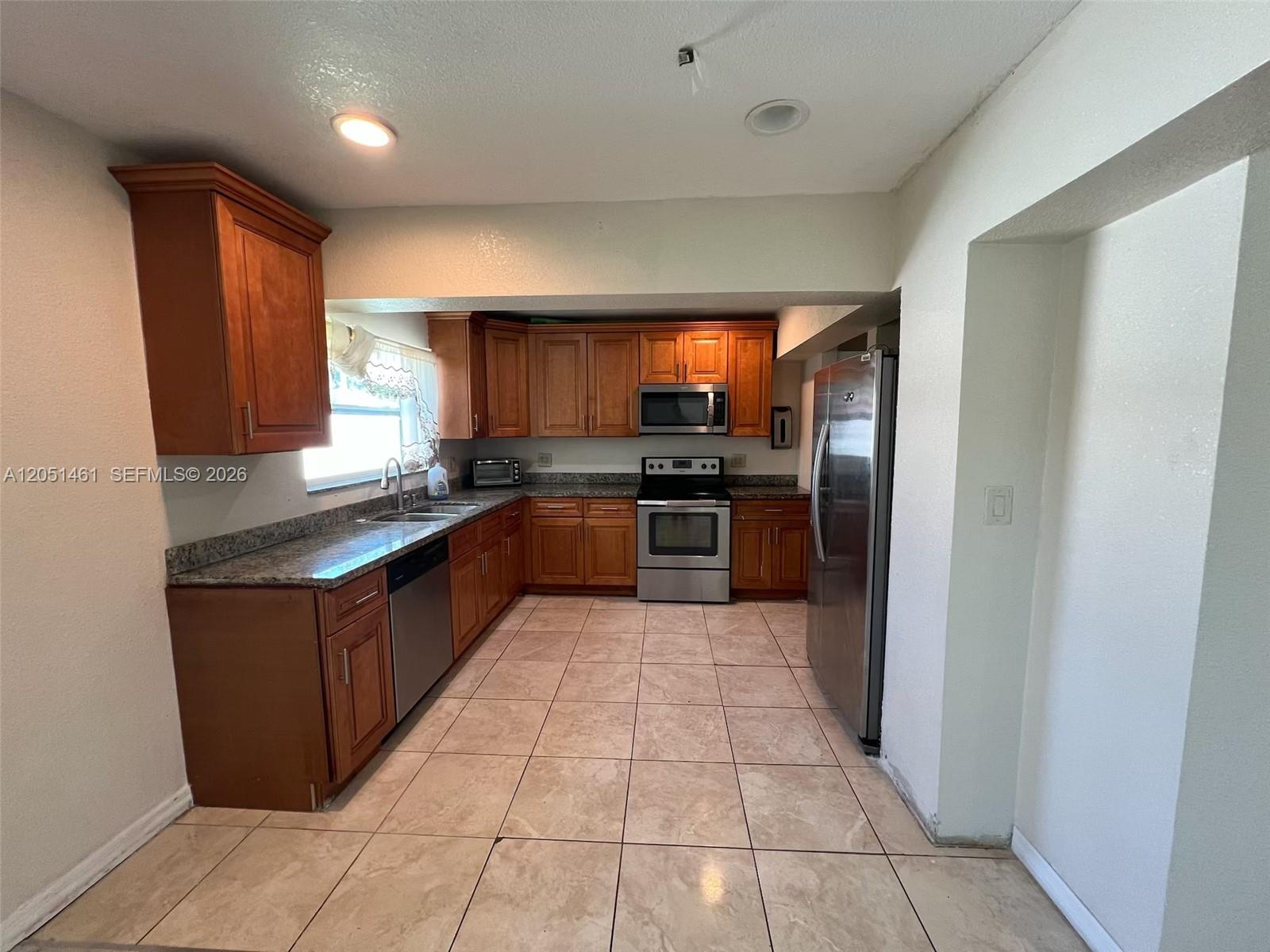 7531 Shalimar St.