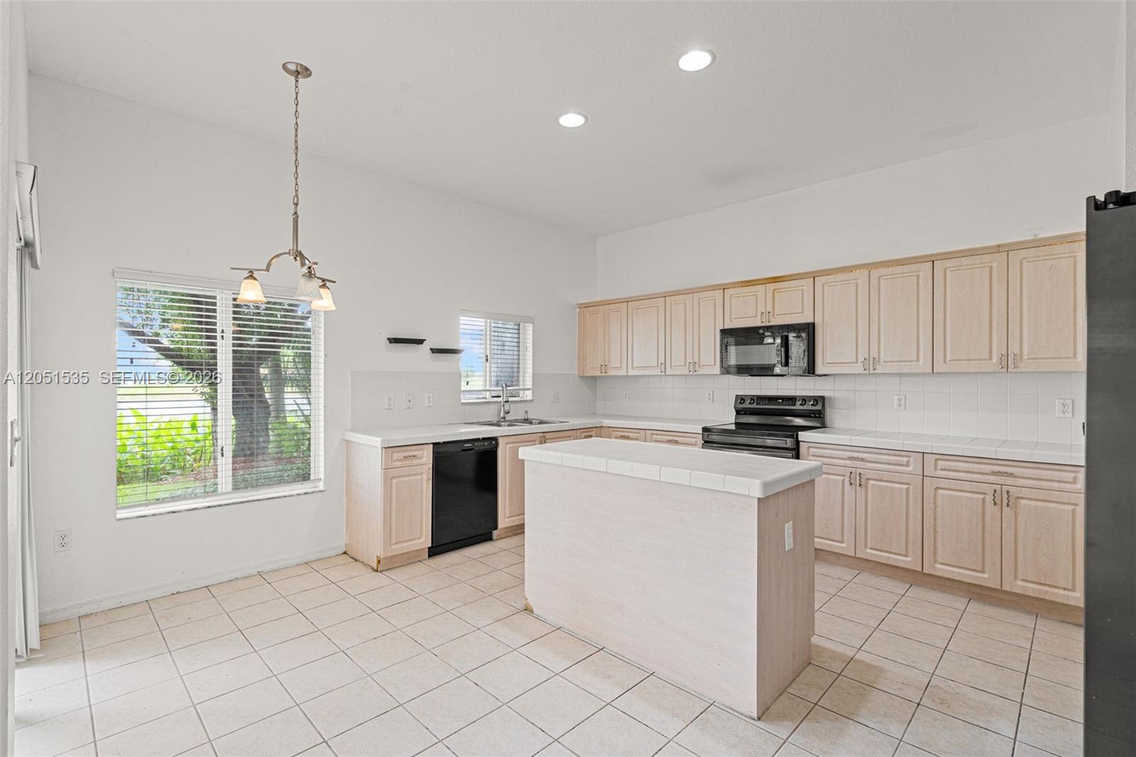 1916 SE 23rd Ave
