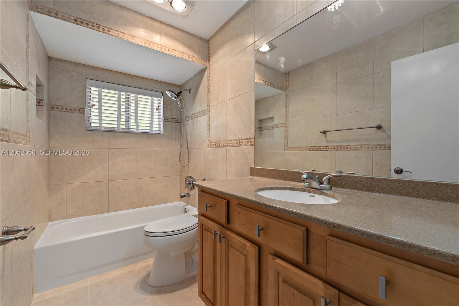 6307 Silk Oak Cir