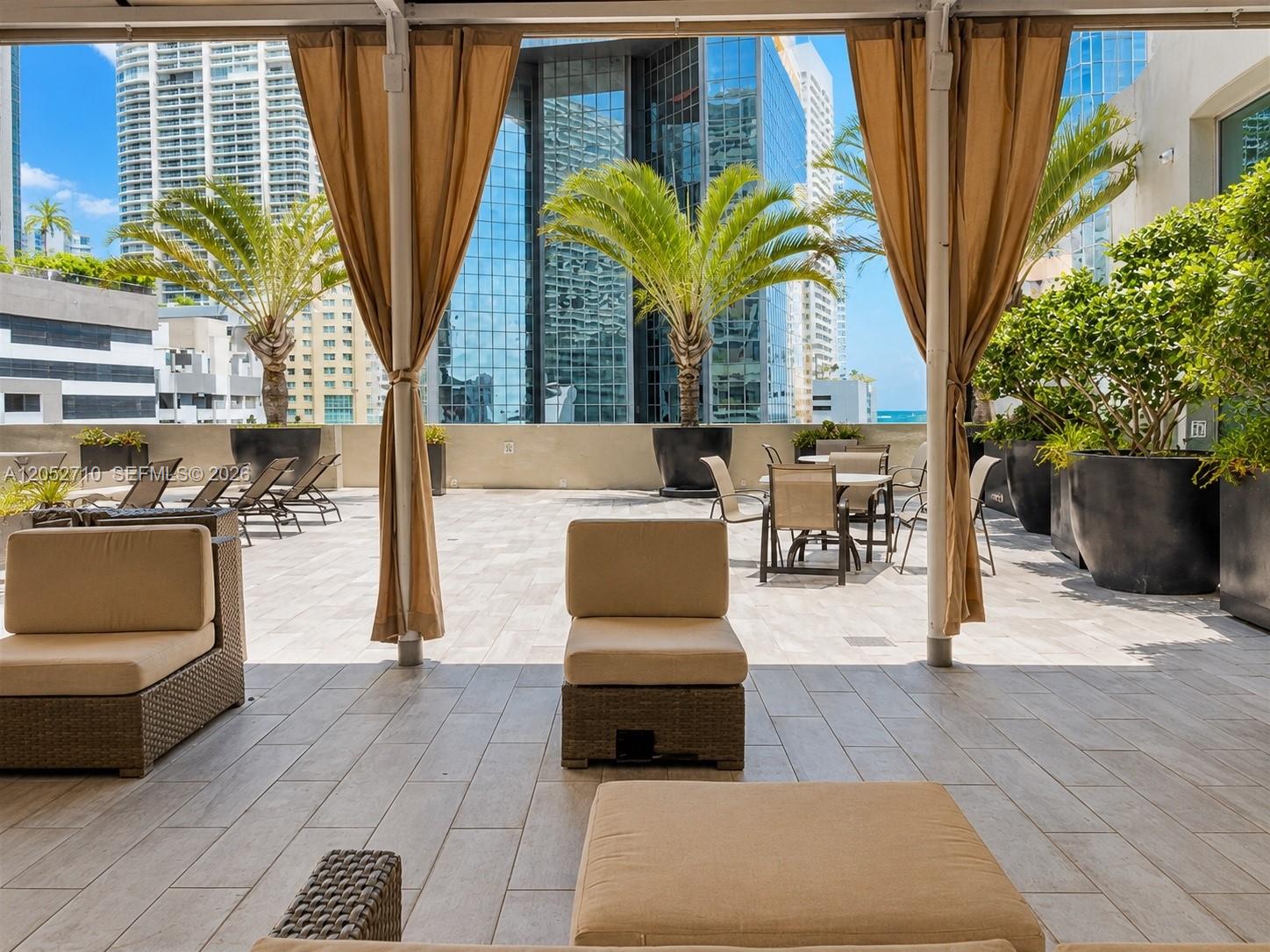 1250 S Miami Ave Unit: 2213