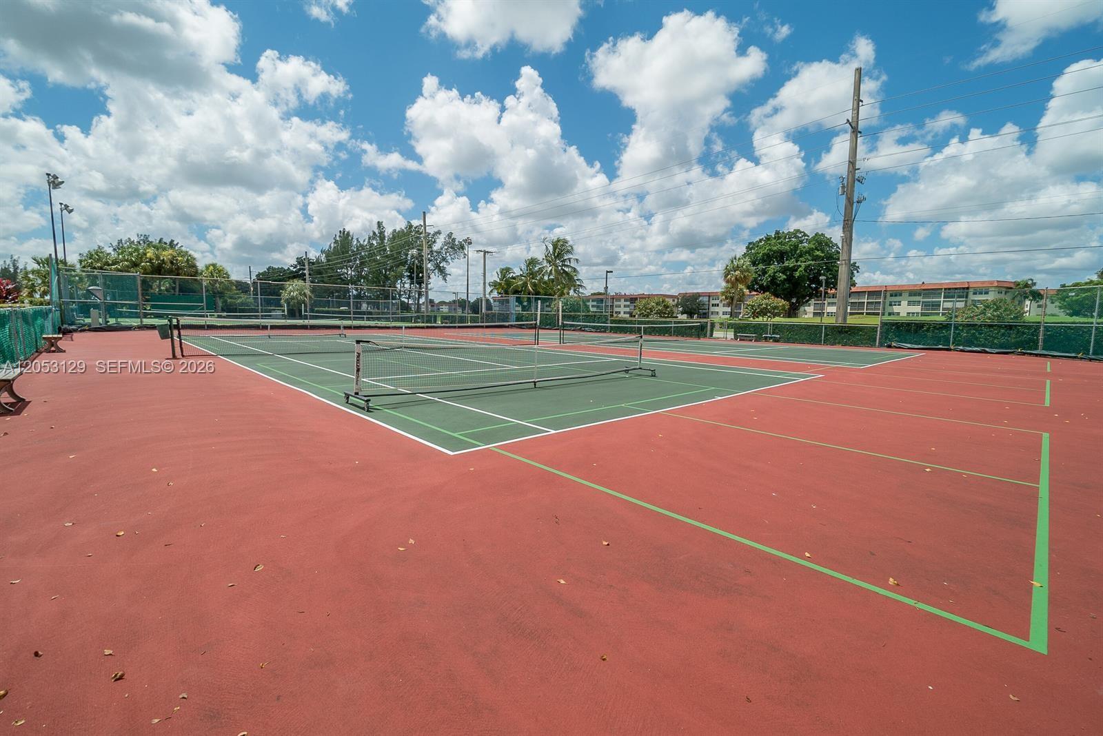 8990 S Hollybrook Blvd # 210