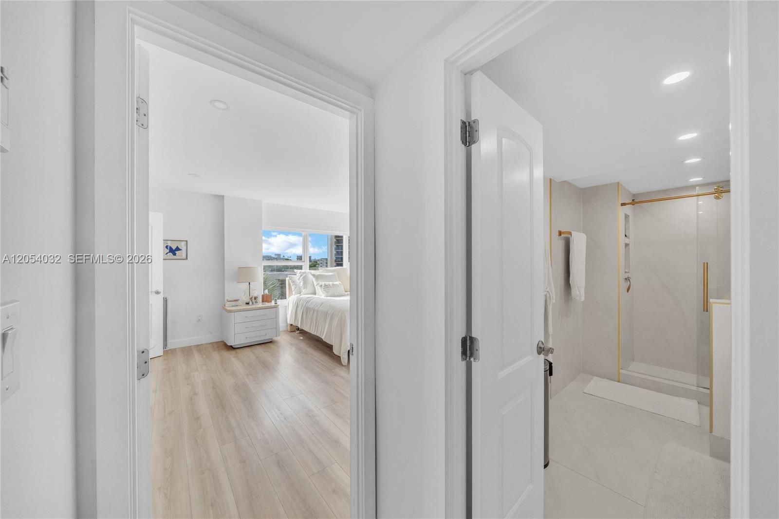 11111 Biscayne Blvd # 5A