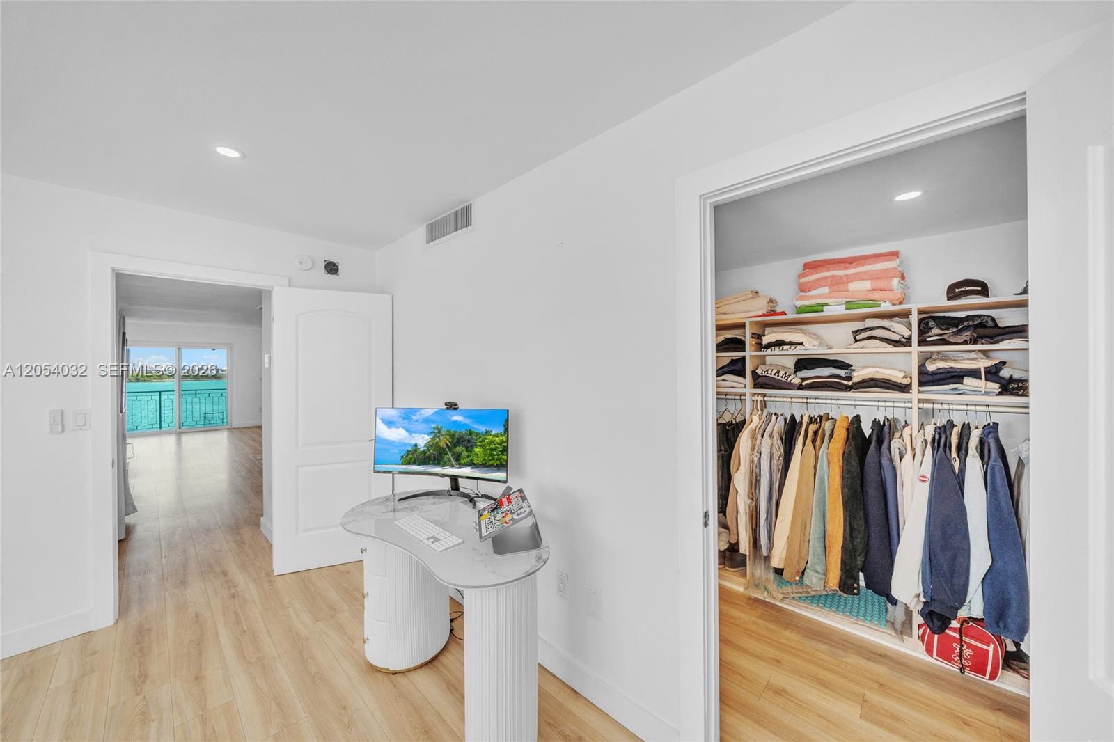 11111 Biscayne Blvd # 5A