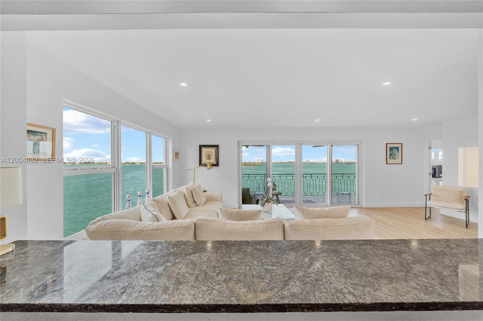 11111 Biscayne Blvd # 5A