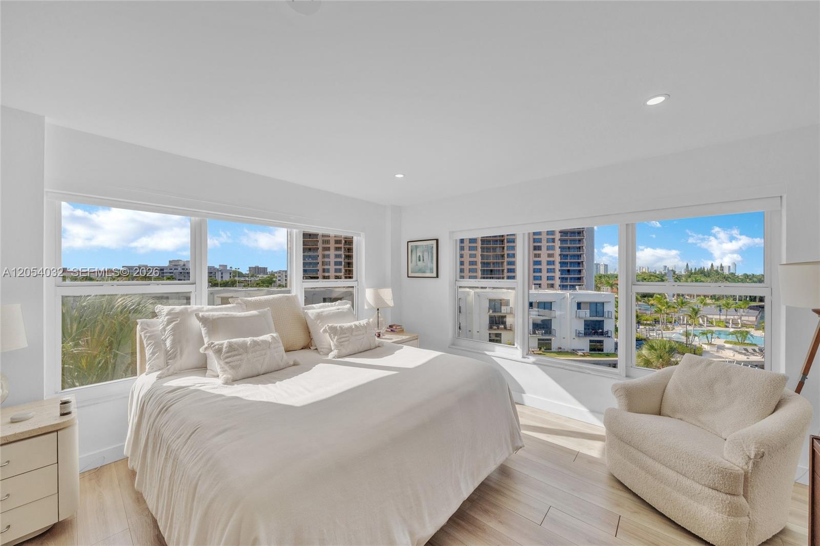 11111 Biscayne Blvd # 5A