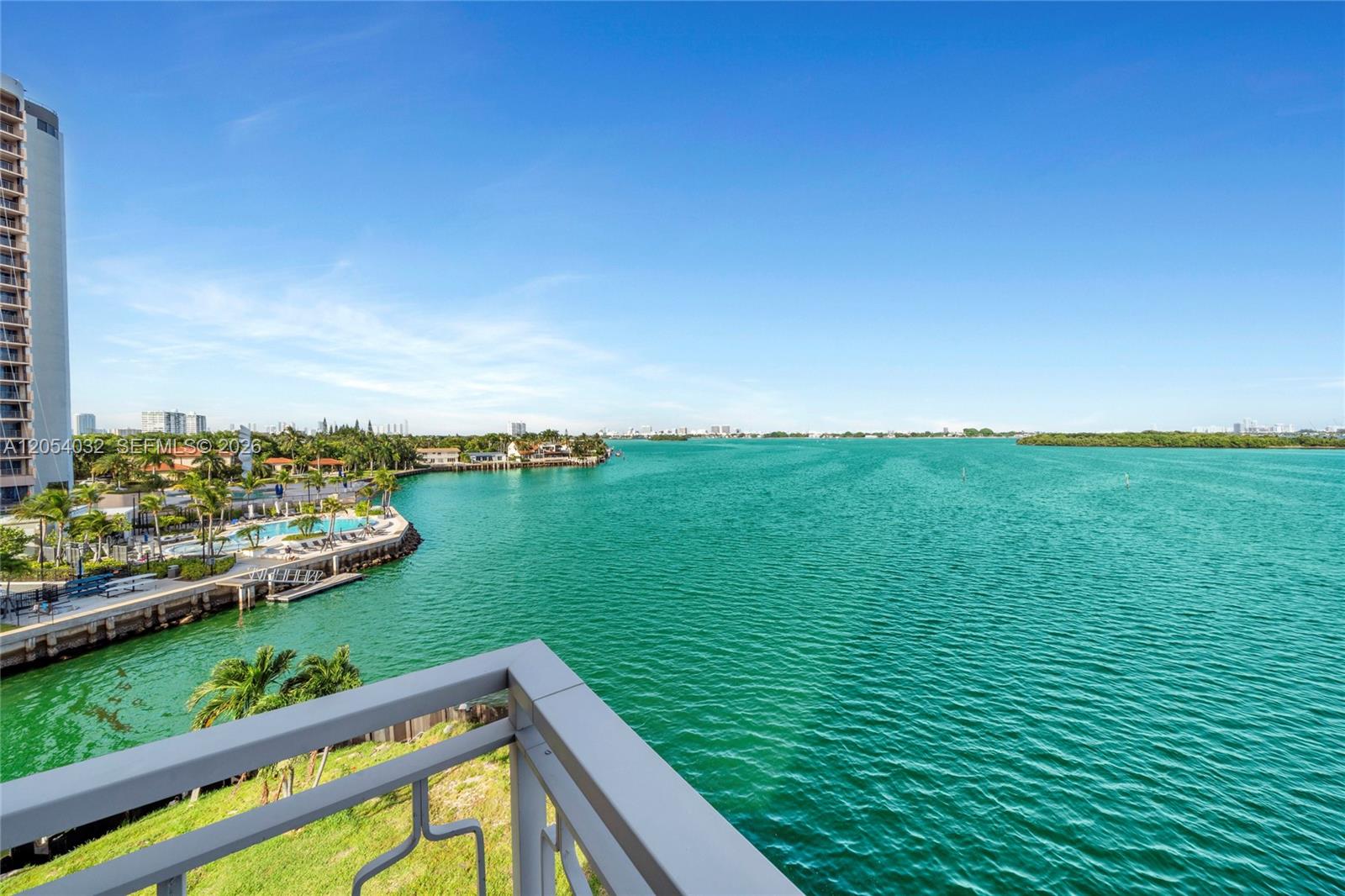 11111 Biscayne Blvd # 5A
