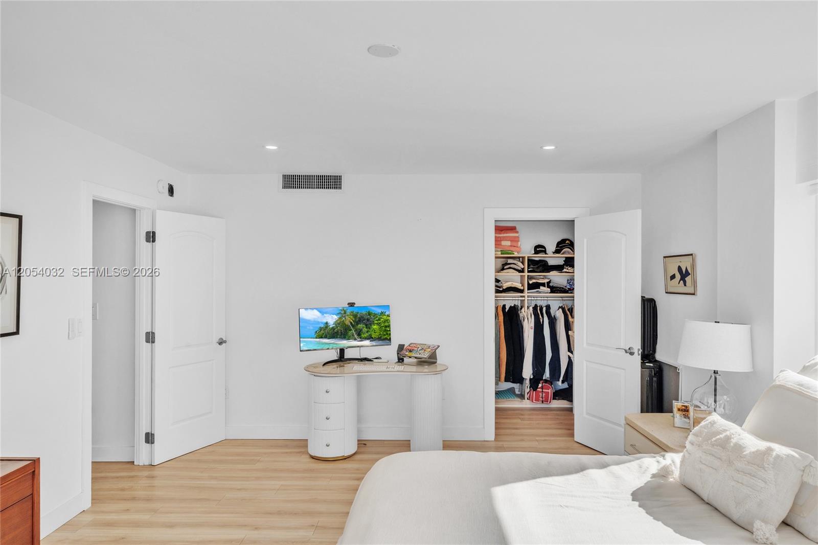 11111 Biscayne Blvd # 5A
