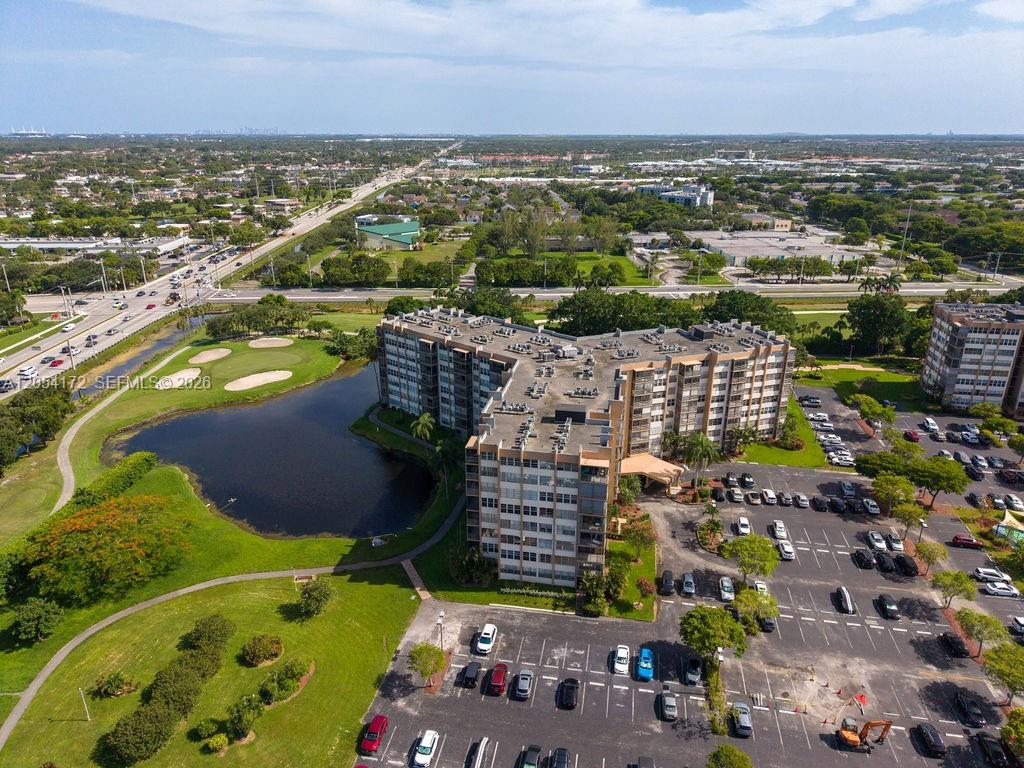 1200 Saint Charles Place # 712