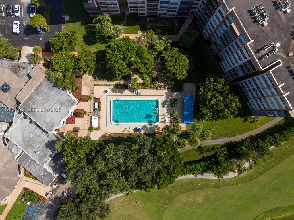 1200 Saint Charles Place # 712