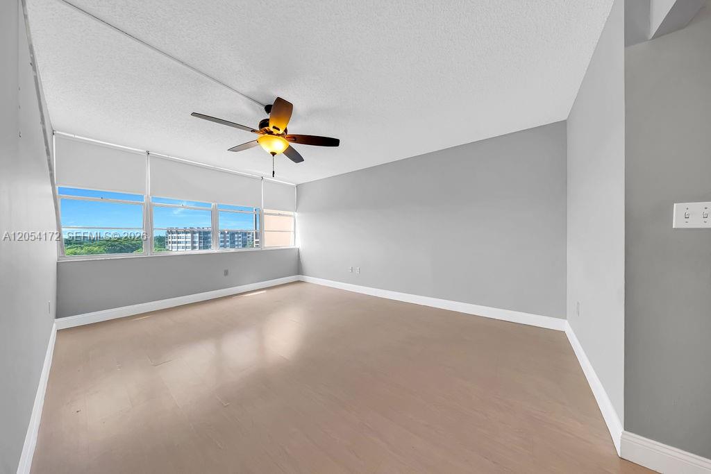 1200 Saint Charles Place # 712