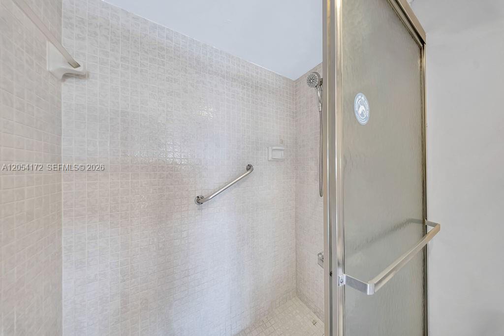 1200 Saint Charles Place # 712