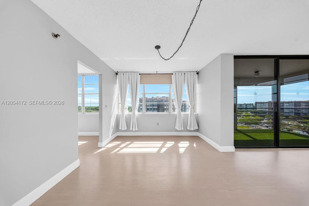 1200 Saint Charles Place # 712