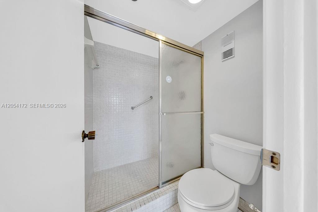 1200 Saint Charles Place # 712