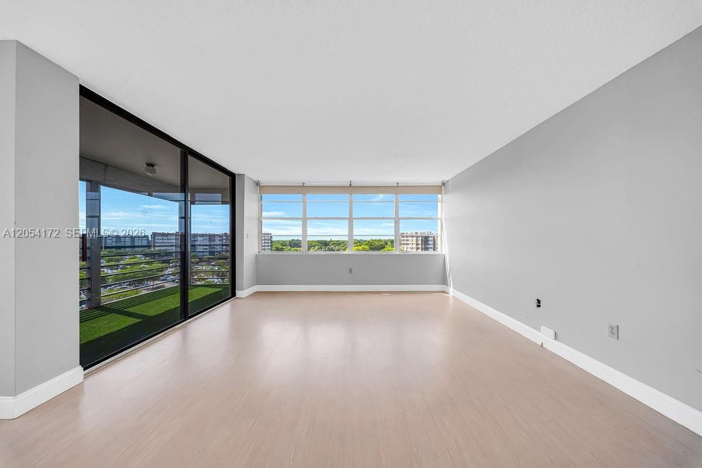 1200 Saint Charles Place # 712