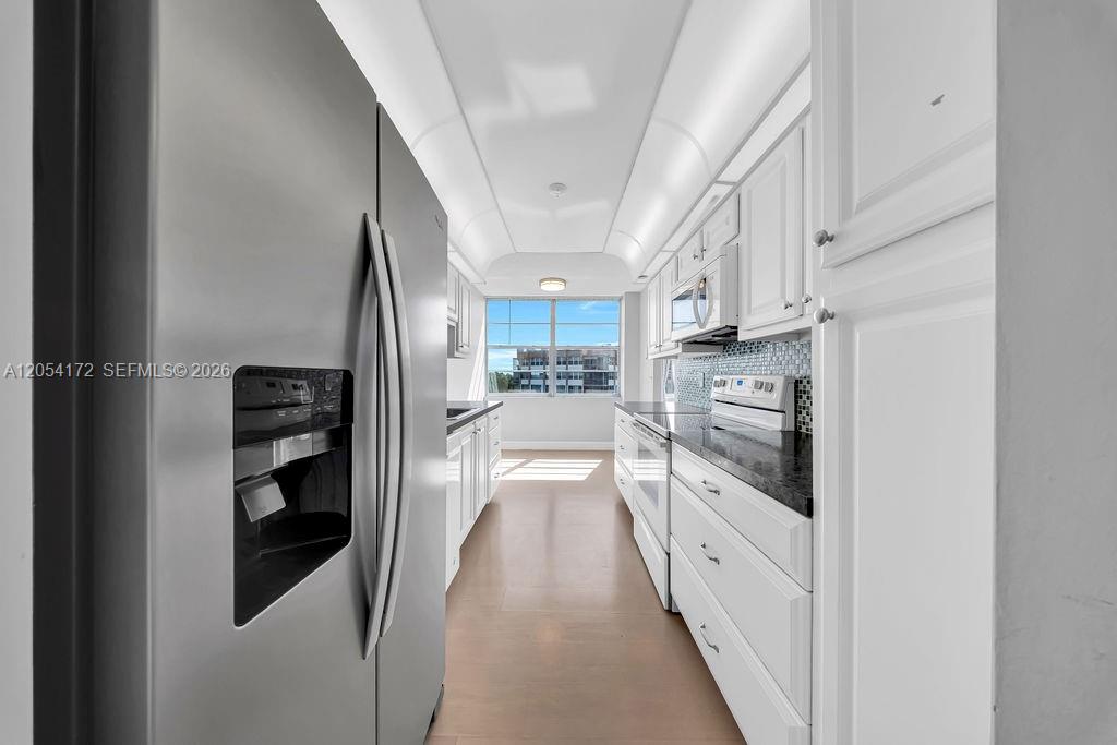 1200 Saint Charles Place # 712