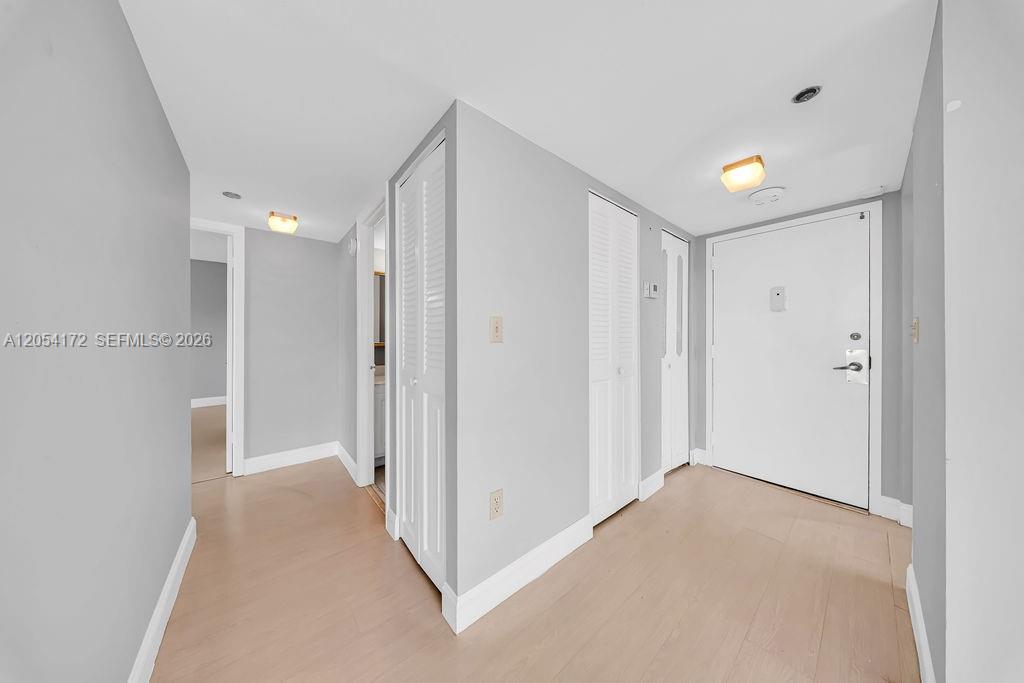 1200 Saint Charles Place # 712
