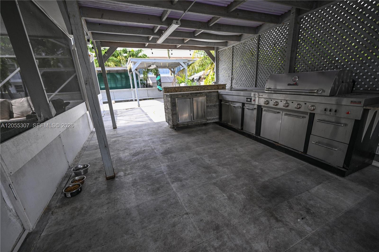 7400 NW 1st Ct