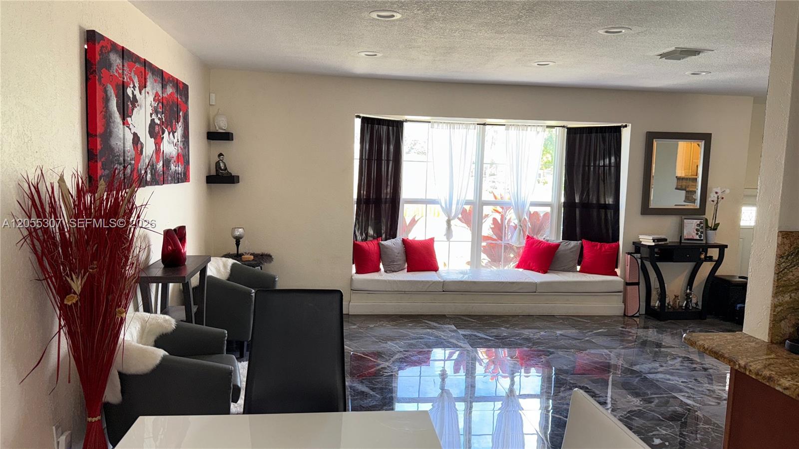 7400 NW 1st Ct