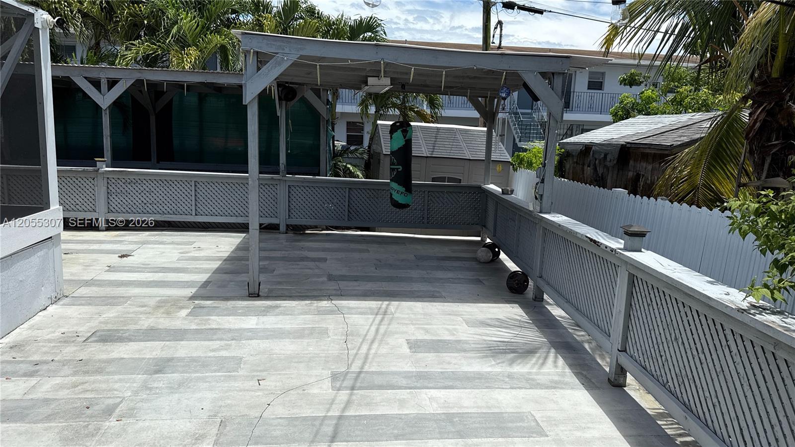 7400 NW 1st Ct