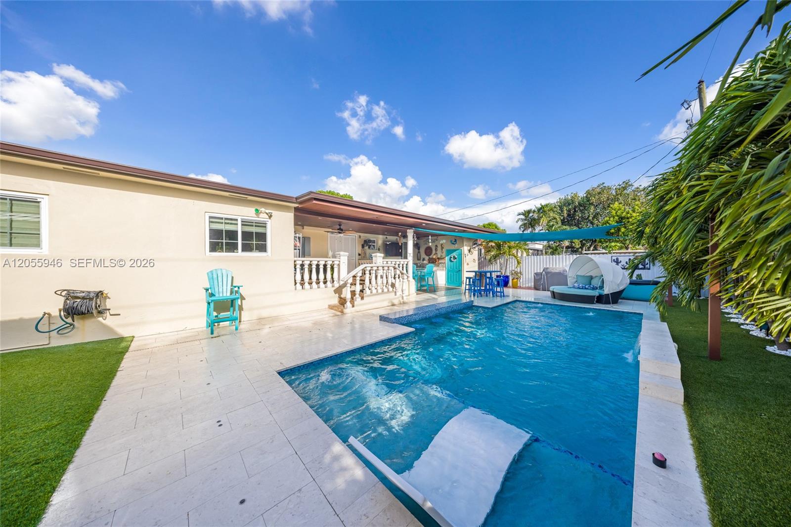 5862 W 2nd Ct