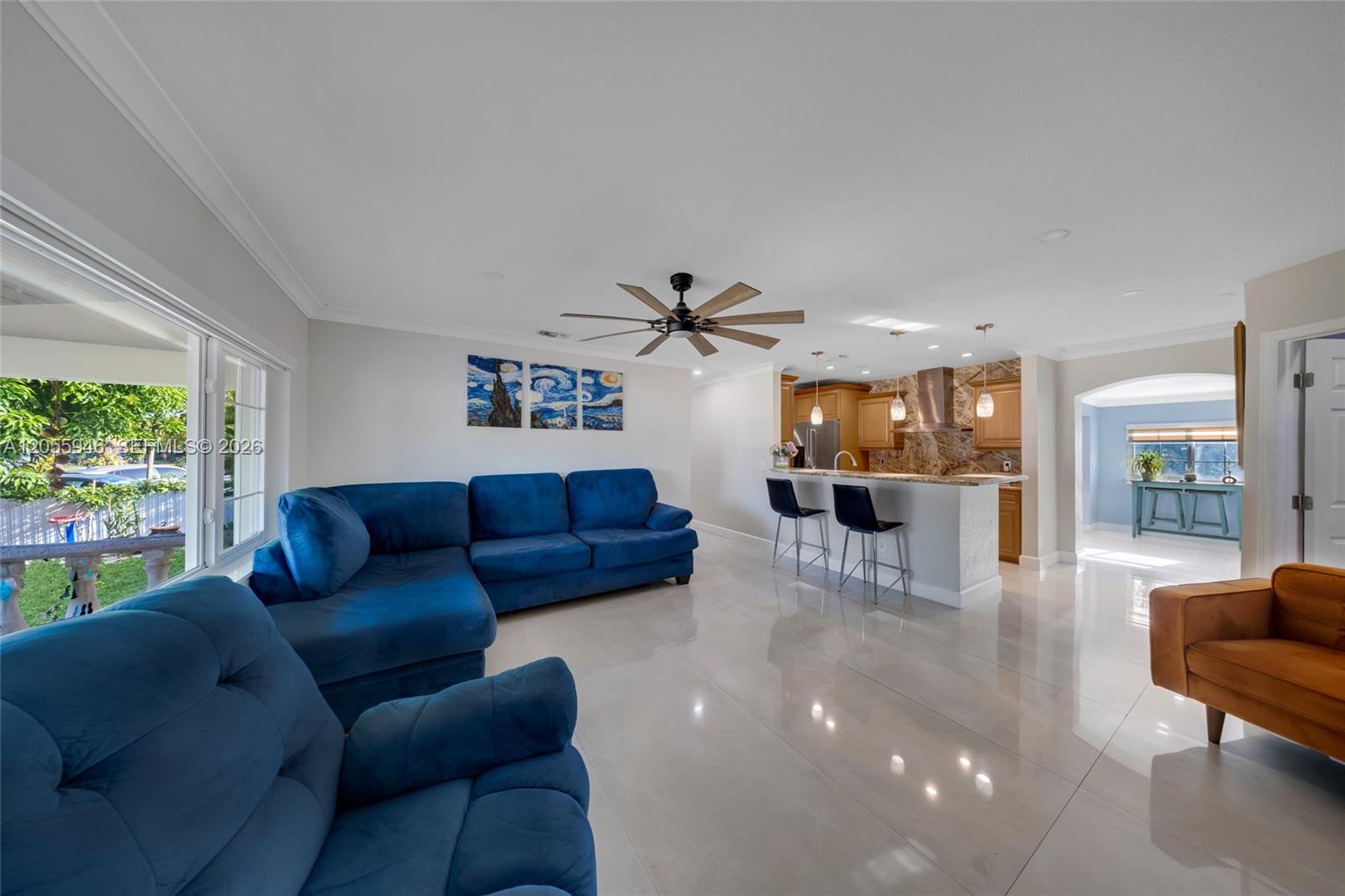 5862 W 2nd Ct