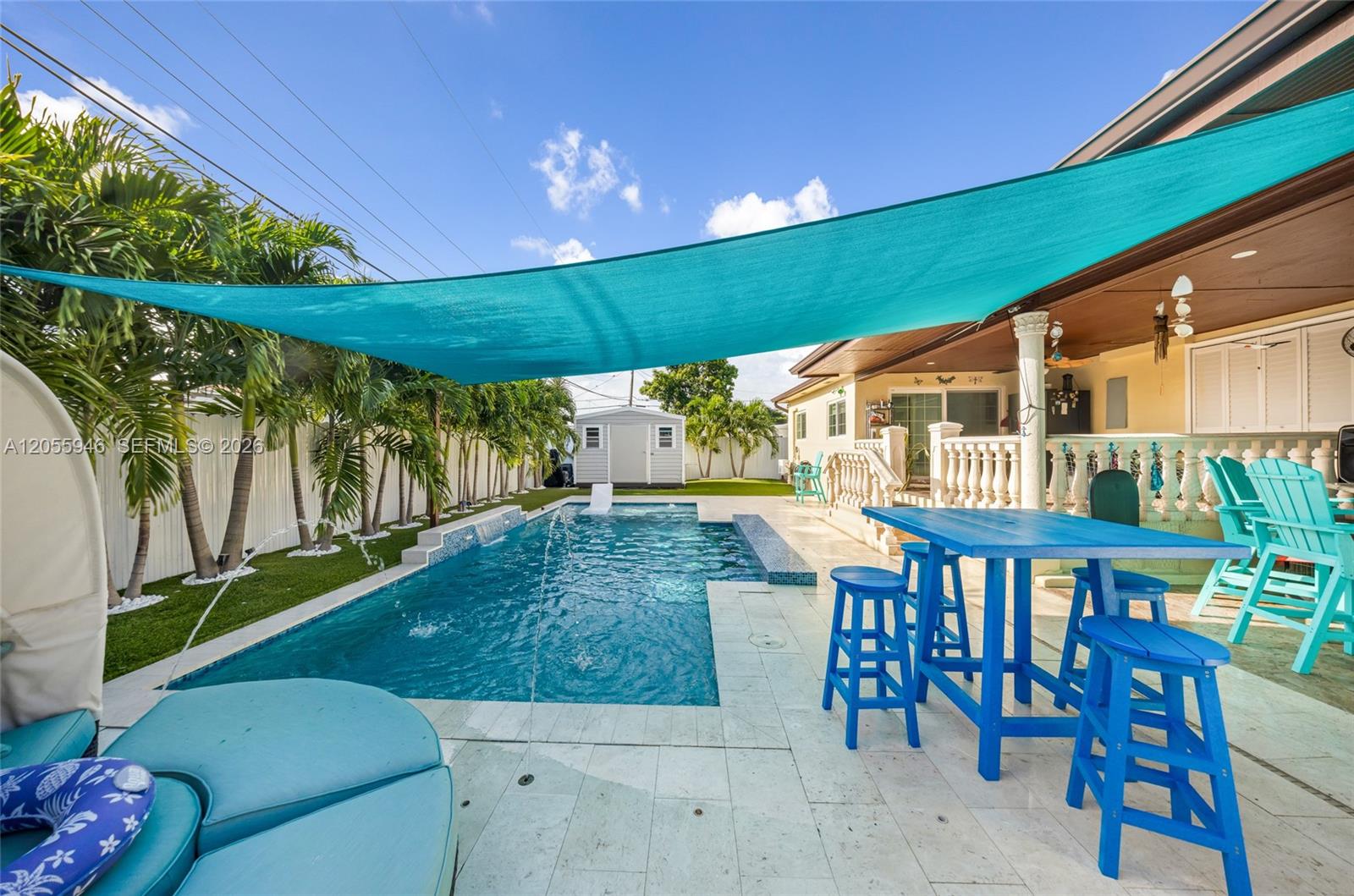 5862 W 2nd Ct