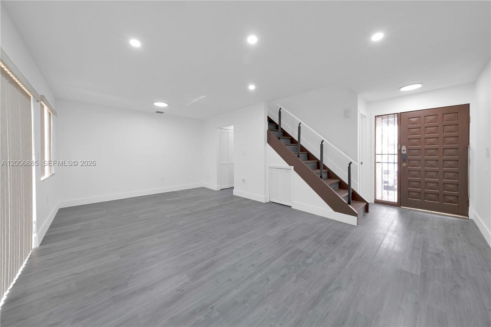 1535 SW 122nd Ave # 7 Unit: 3-7