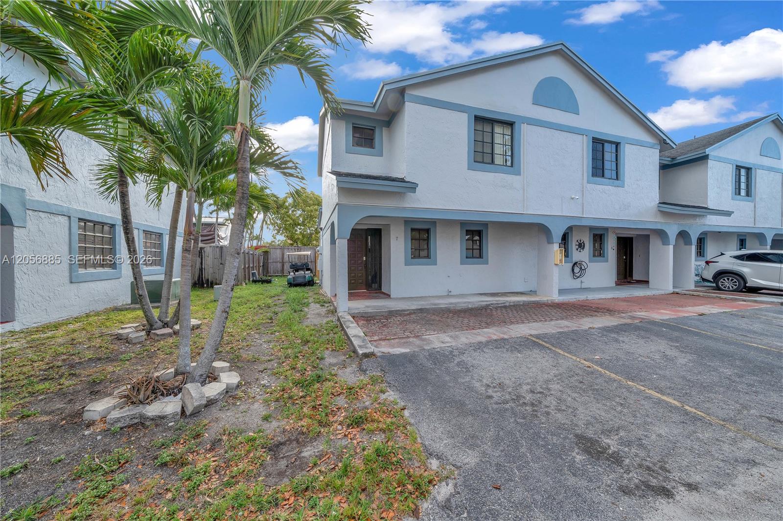 1535 SW 122nd Ave # 7 Unit: 3-7