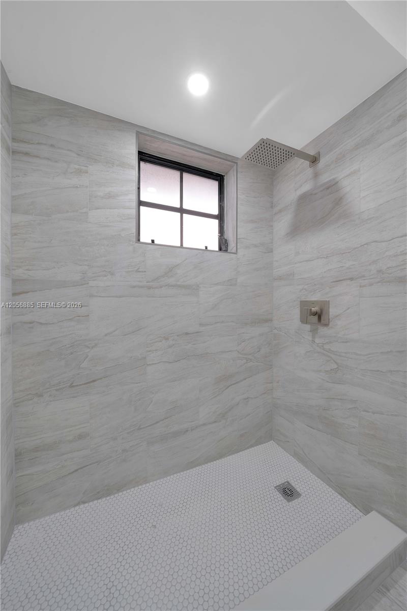 1535 SW 122nd Ave # 7 Unit: 3-7