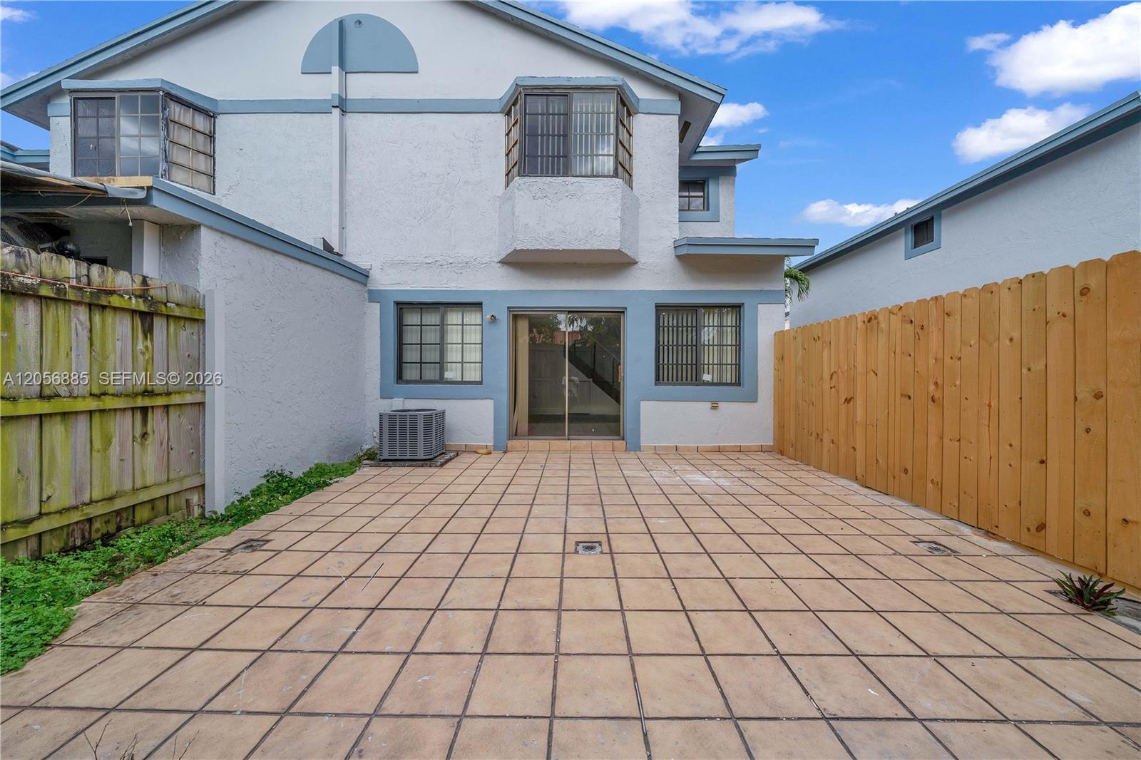 1535 SW 122nd Ave # 7 Unit: 3-7