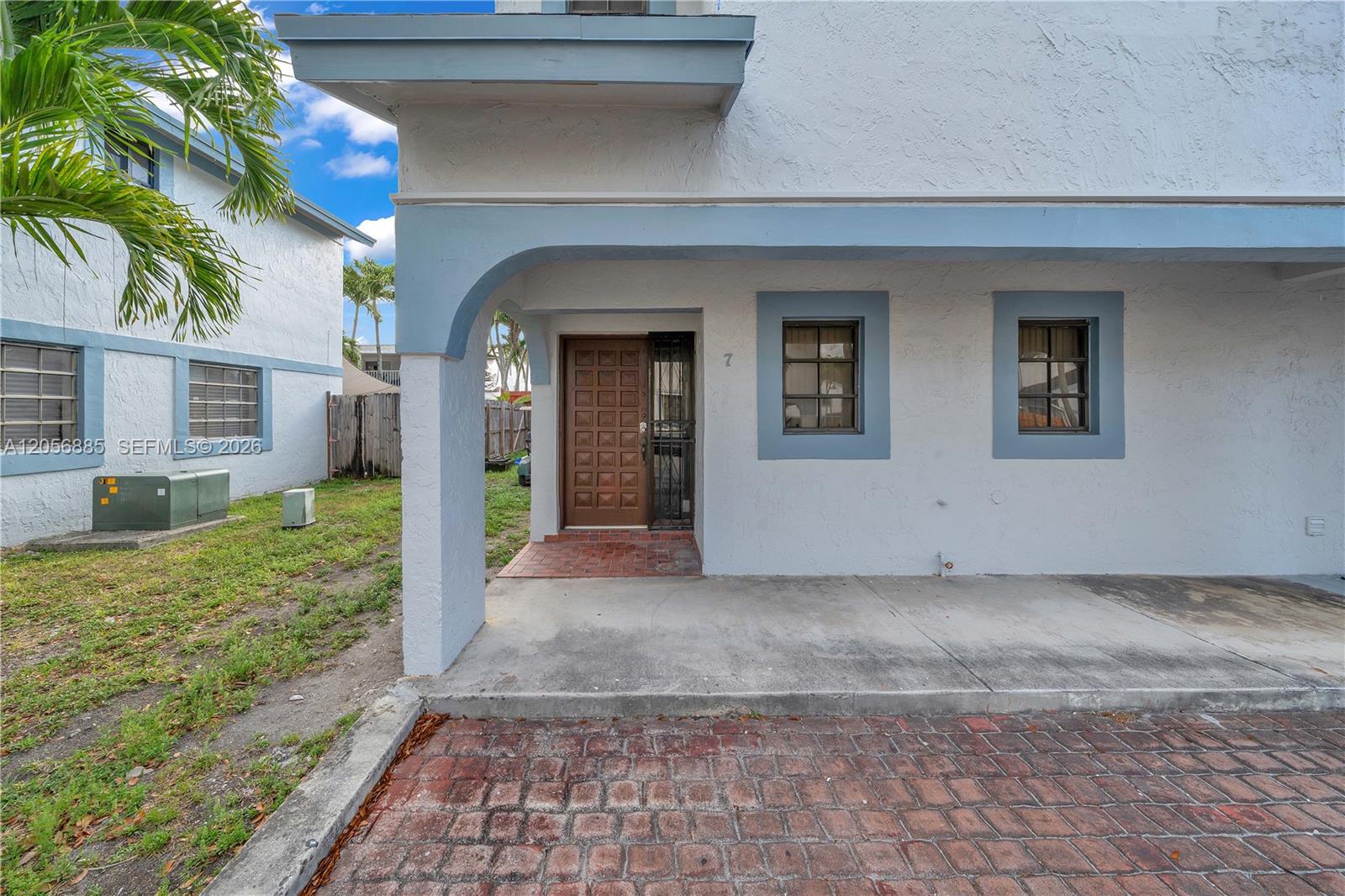 1535 SW 122nd Ave # 7 Unit: 3-7