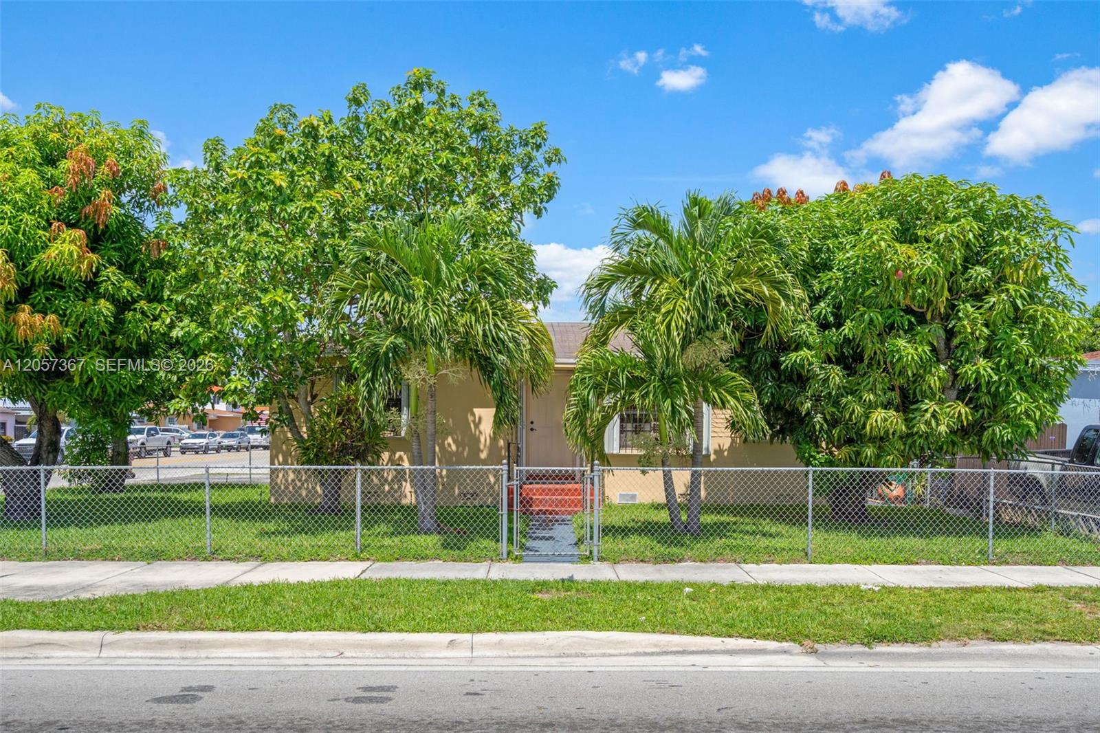 3220 E 8th Ave