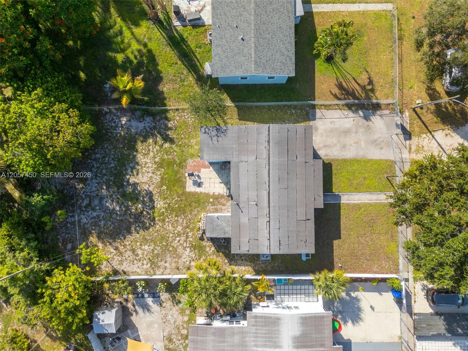1207 Chateau Park Dr