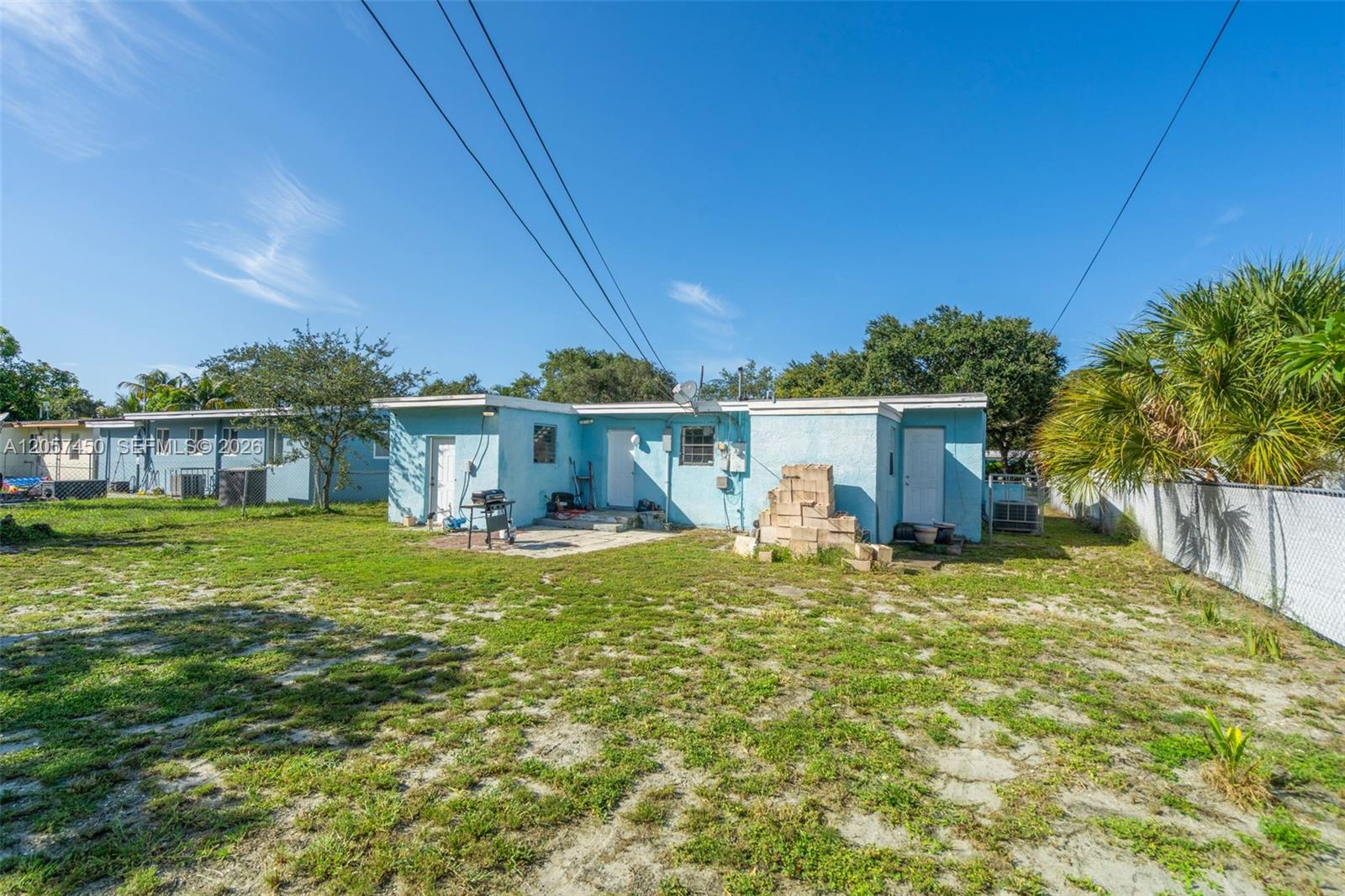 1207 Chateau Park Dr